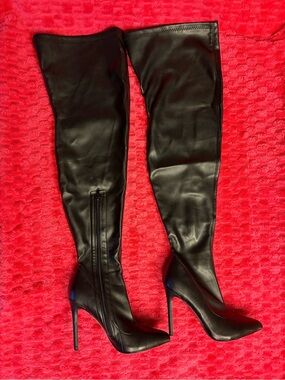 Fashion Nova Gisele7 Black Over-the-Knee Stiletto Boots Size 8.5